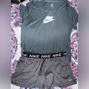 Nike shirt 2x shorts 3x